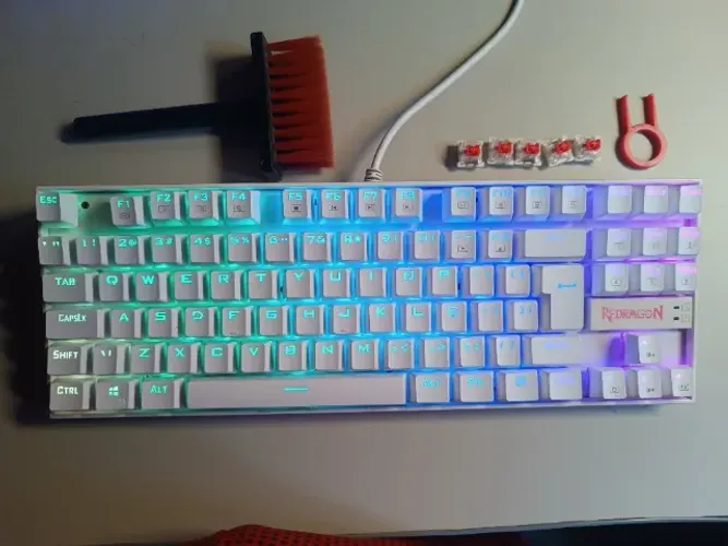 Teclado Magnético Gamer Redragon Kumara Pro