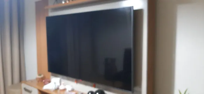 VENDO TV LED SMART 4K LG 60 POLEGADAS COM DEFEITO