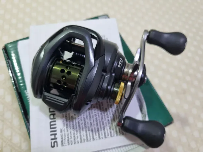 Carretilha Shimano Curado BFS XG - Lado Direito