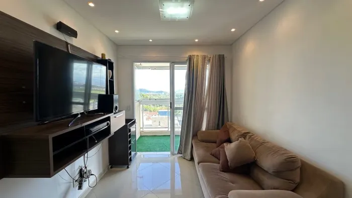 Apartamento à venda nas Astúrias no Guarujá, SP | QVista Inteligência Imobiliária Guarujá