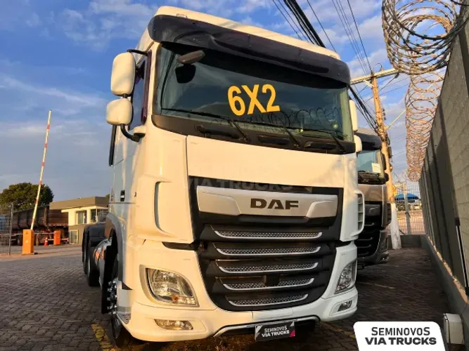 Caminhão DAF XF 480 SC 6x2 2021/2022 - Baixa KM, revisado, com garantia!