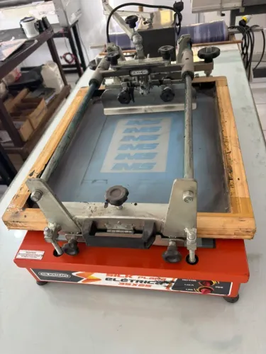 Silk Plana 35x25 da SILKSMAQ semi automatica