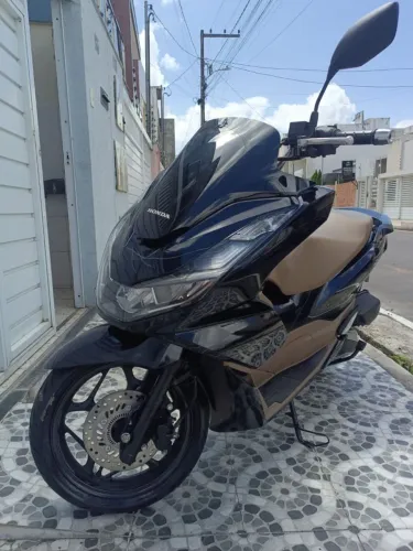 PCX 2025