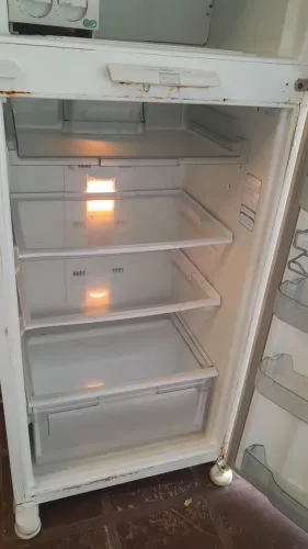 Vendo geladeira