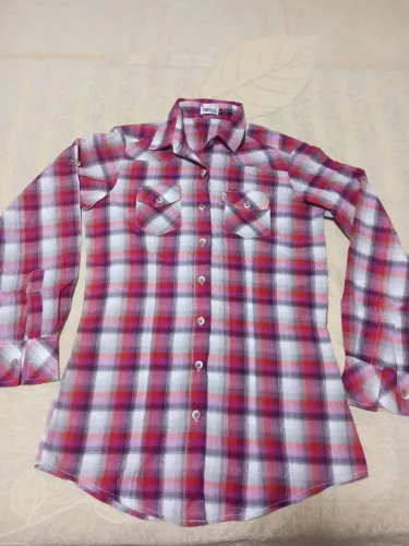 Camisete feminina alongada