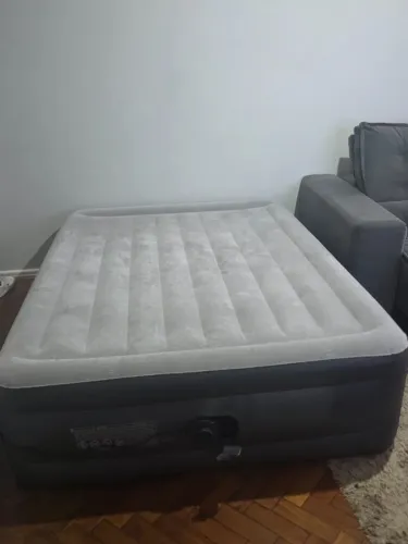 Colchão Inflável Queen C/ Bomba Elétrica Embutida 127v Intex