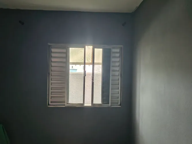 Janela de alumínio 1,00 por 1,20 ,4 folhas