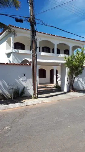 Sobrado para aluguel tem 600 metros quadrados com 6 quartos em Grande Colorado - Brasília