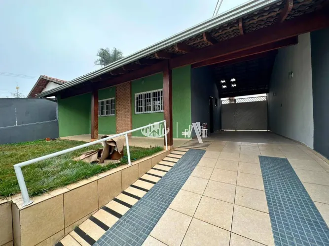 Casa com dependência à venda, 200 m² por R$ 650.000 - Igapó - Londrina/PR