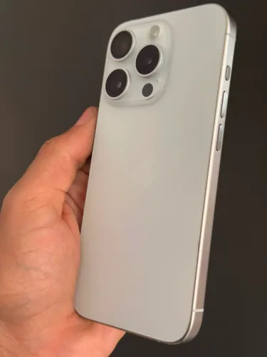 iPhone 15 pro titânio 128GB
