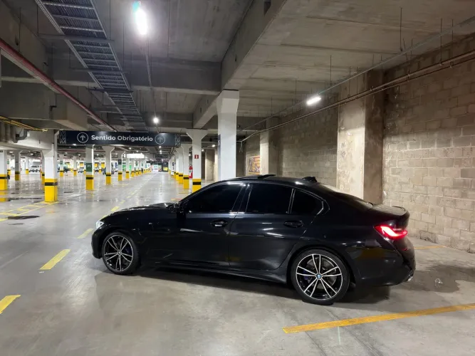 BMW 330E M Sport 2.0 Turbo Híbrido AU 2021