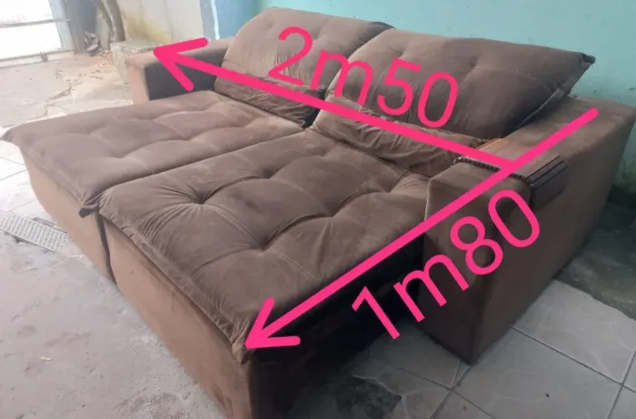 Sofa alto padrão retrátil e reclinavel em tecido suede aveludado cor marrom top 