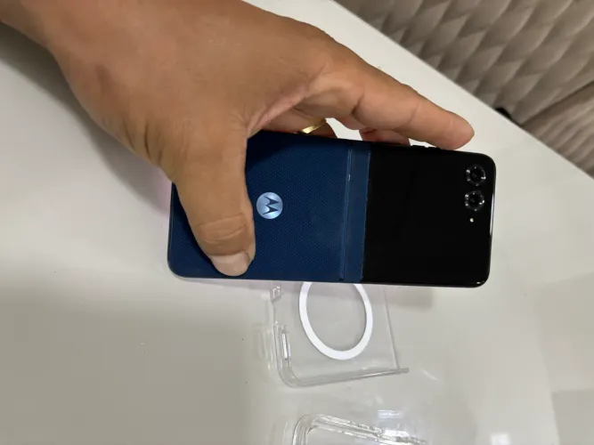 Motorola Razr 256 gb