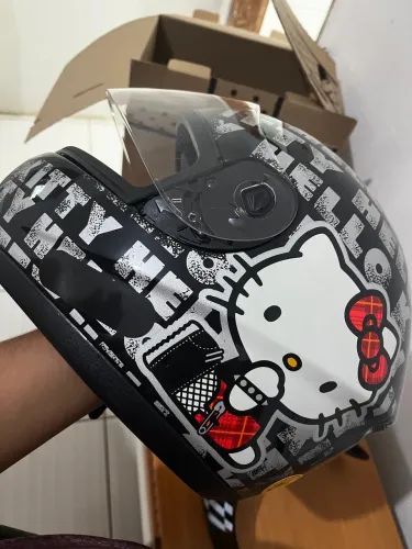 Capacete pells hello kity novo