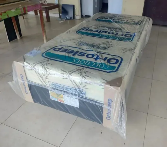 Cama Box de Solteiro, D28, 07cm de espuma acoplada, medidas 0.88x1.88, Marca ORTOSLEEP.