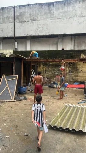 Madeirite e telhas