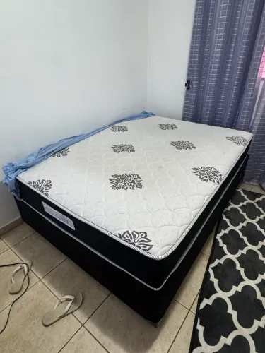 Cama de casal por