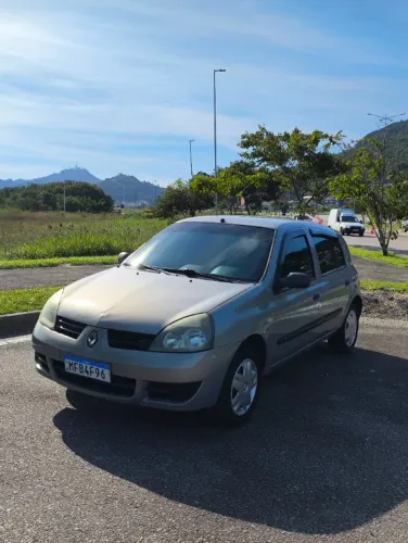 Renault Clio Campus Hi-flex 1.0 16V 5P 2009
