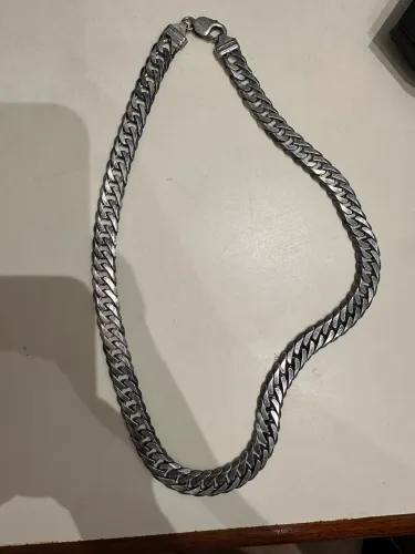 Corrente de prata