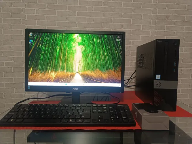 Pc completo Dell i3 7ª Vostro 3268 HDMI (SSD + 8GB) + Monitor 19" AOC + Teclado e Mouse