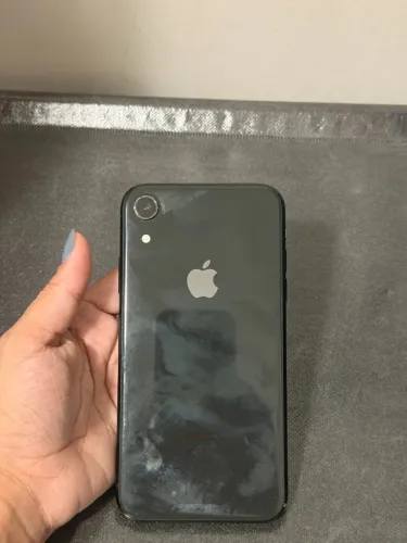 IPHONE XR PRETO 128gb | Com avarias de uso