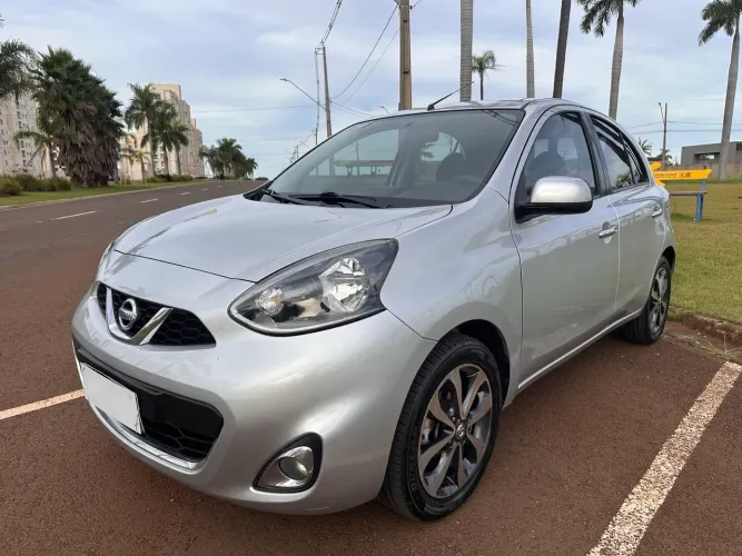 Nissan March SL 1.6 16V Flex Fuel 5P 2016