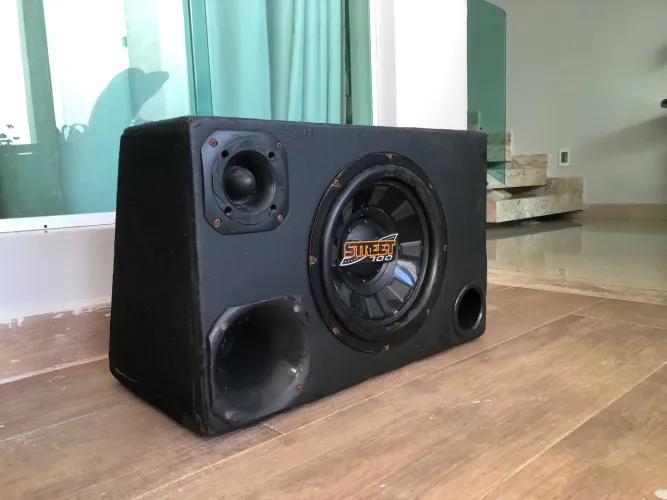 CAIXA TRIO STREET 12?