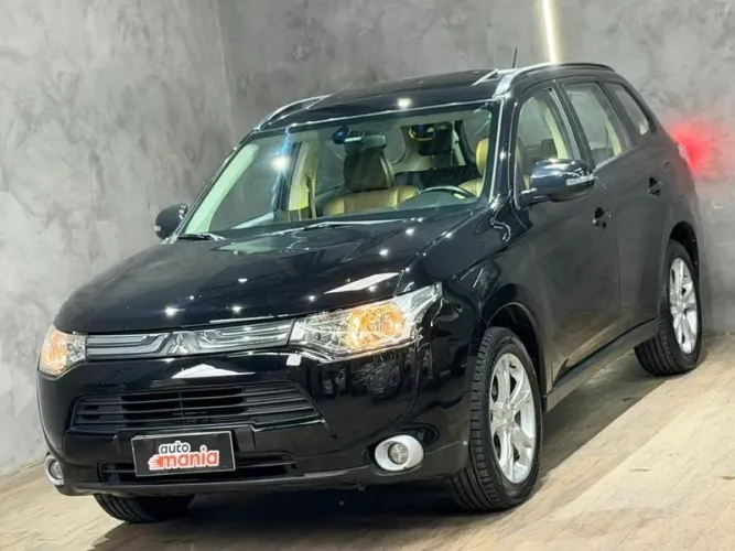 Mitsubishi Outlander 2.0 16V 160cv Aut. 2014