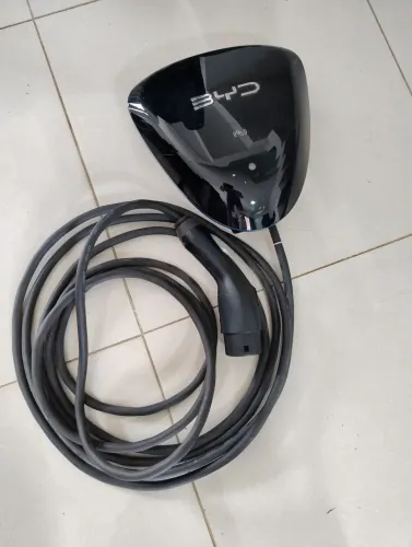 Carregador Wallbox BYD Usado Com Defeito Para Reparo