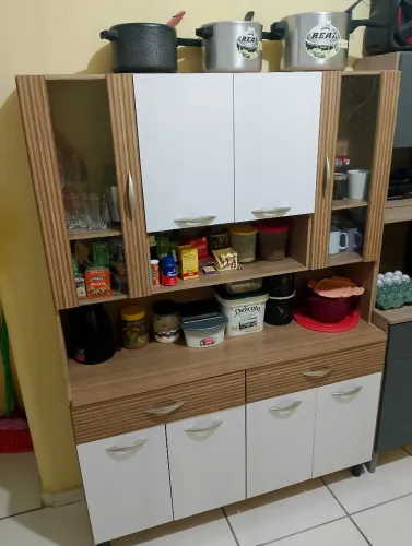 Armário de cozinha semi-novo por r$ 400