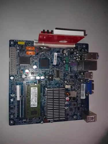 Placa-Mãe Mini-ITX Positivo POS-EINM10CB + Processador Atom D525 + 2GB RAM