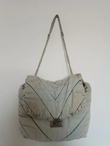 Bolsa de tecido azul jeans Zara