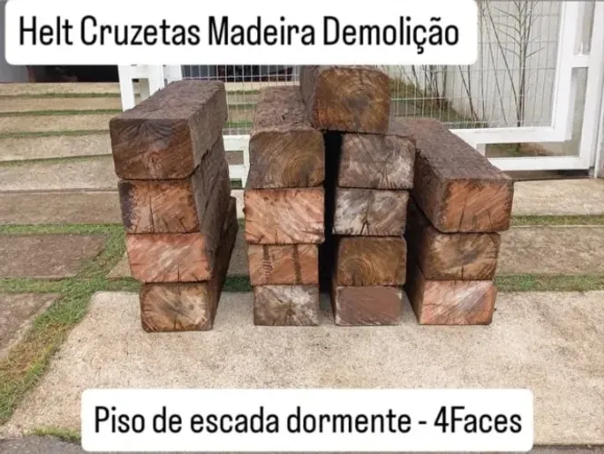 Piso de escada em dormente - 4 Faces