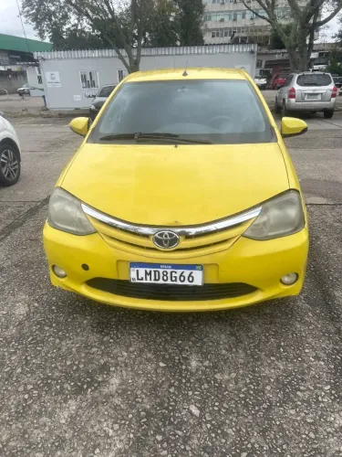 Toyota Etios XLS Sedan 1.5 Flex 16V 4P Mec. 2015