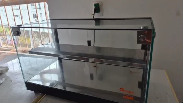Vitrine Estufa Termica Vidro para Doces e Salgados Semi-nova