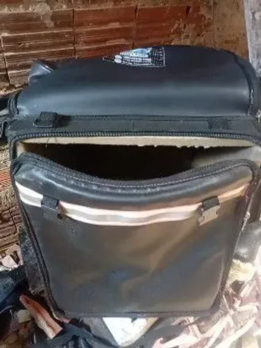 Bag de 100 litro ,,ideal pra fazer shopp,,e mercado livre