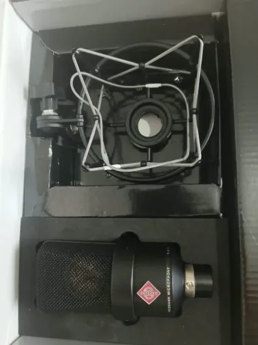 2 microfones Neumann TLM 103 