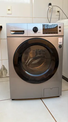 Máquina lava e seca 