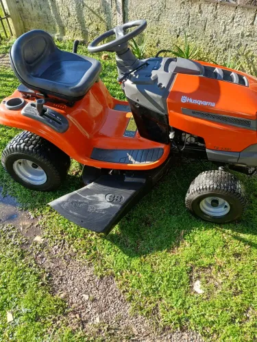 Trator husqvarna corte de grama ts138 14,7hp
