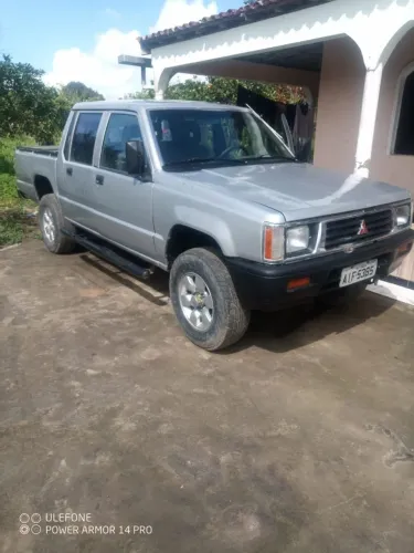 Mitsubishi L200 GL 2.5 4X4 CD Diesel 1999