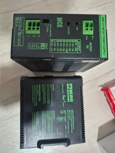 Fonte Murrelektronik MCE Switch Mode Saída Selecionável 110/220Vac