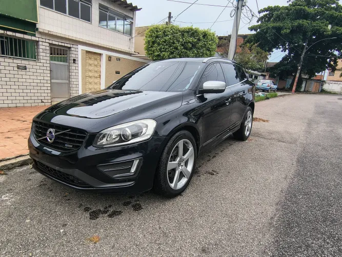 Volvo XC 60 T-5 R-design 2.0 FWD 5P 2015