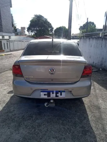 Volkswagen Voyage Comf/highli. 1.6 MI T.flex 8V 4P 2011