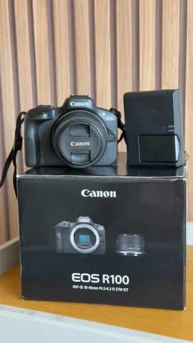 CÂMERA CANON 4K R100 KIT COM LENTE 18-45 , CARREGADOR E BATERIA