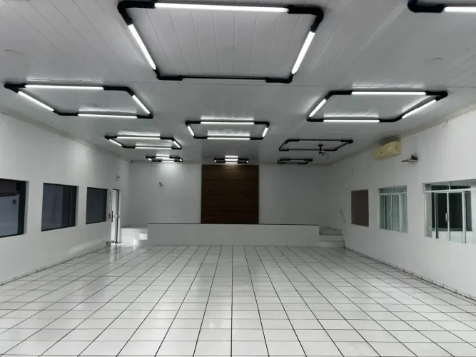 Sala Comercial para Venda em Caçador, Alto Bonito, 1 dormitório, 2 banheiros, 8 vagas