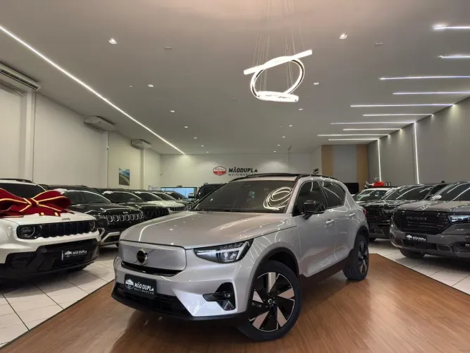 Volvo XC40 XC 40 Recharge Pure Eletric (elétrico) 2024