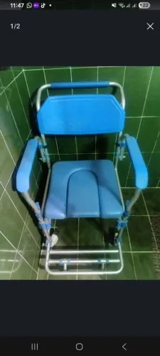 Cadeira Higiênica alcochoada