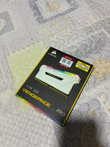 Mémoria RAM DDR4 32GB (2x16GB)