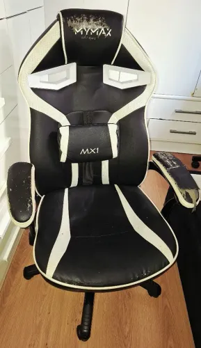 Cadeira Gamer MyMax MX1 Preto c/ Branco para reforma