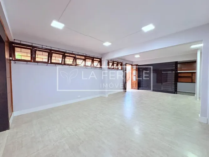 Loja com 200 m², aluguel de R$ 7.900 + Taxas - Santa Felicidade, Curitiba (PR)